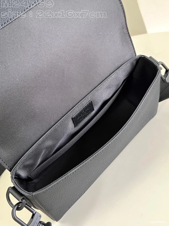PM-22*16.5*7CM VUITTON LOUIS Takeoff Messenger 0714